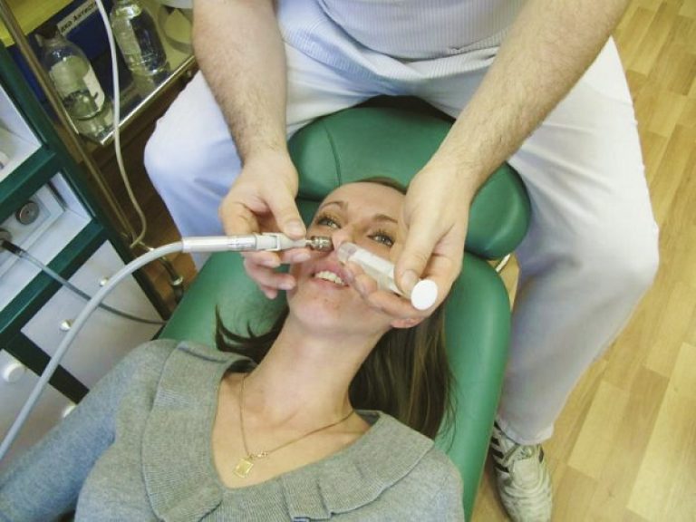 Симптомы кисты зуба в гайморовой пазухе. Насколько она опасна, и обязательно ли делать операцию