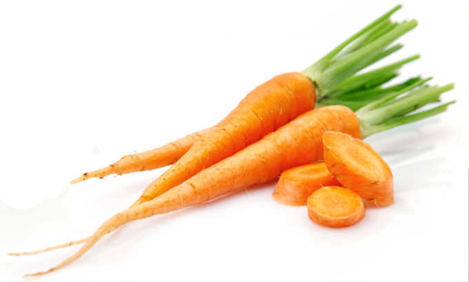 Что бы приготовить запеканку нужно взять 50 грамм моркови