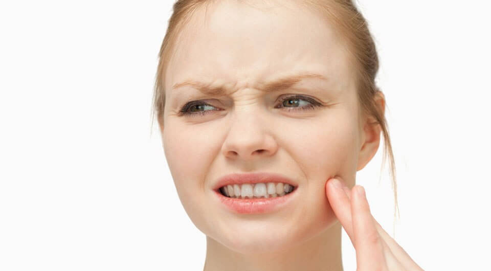 Симптомы того, что у вас режется и растет зуб мудрости. Как понять, что пора что-то делать