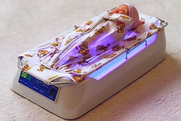 Облучатель фототерапевтический для лечения желтухи новорожденных 