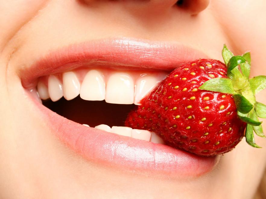 Какие продукты полезны для отбеливания зубов. Что можно есть на белой диете