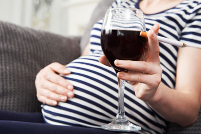 Влияние алкоголя и курения на течение беременности на ранних и поздних сроках